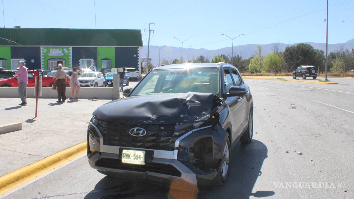 Se le atraviesa en el camino a coreano y chocan en el norte de Saltillo