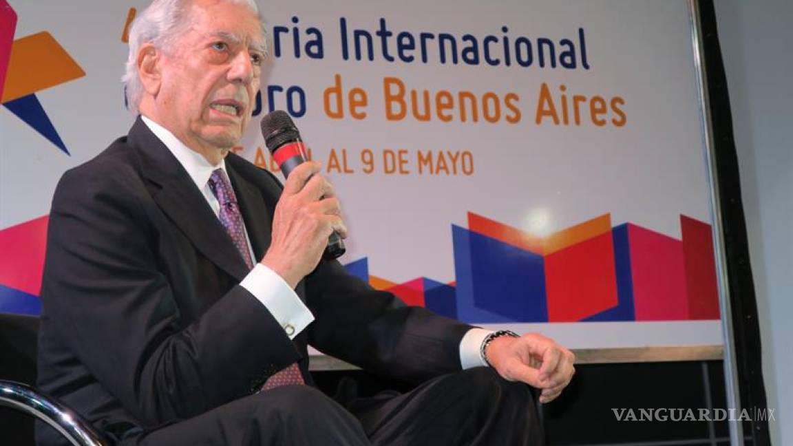 ‘Hay que vivir de tal manera que la muerte sea un accidente’: Vargas Llosa