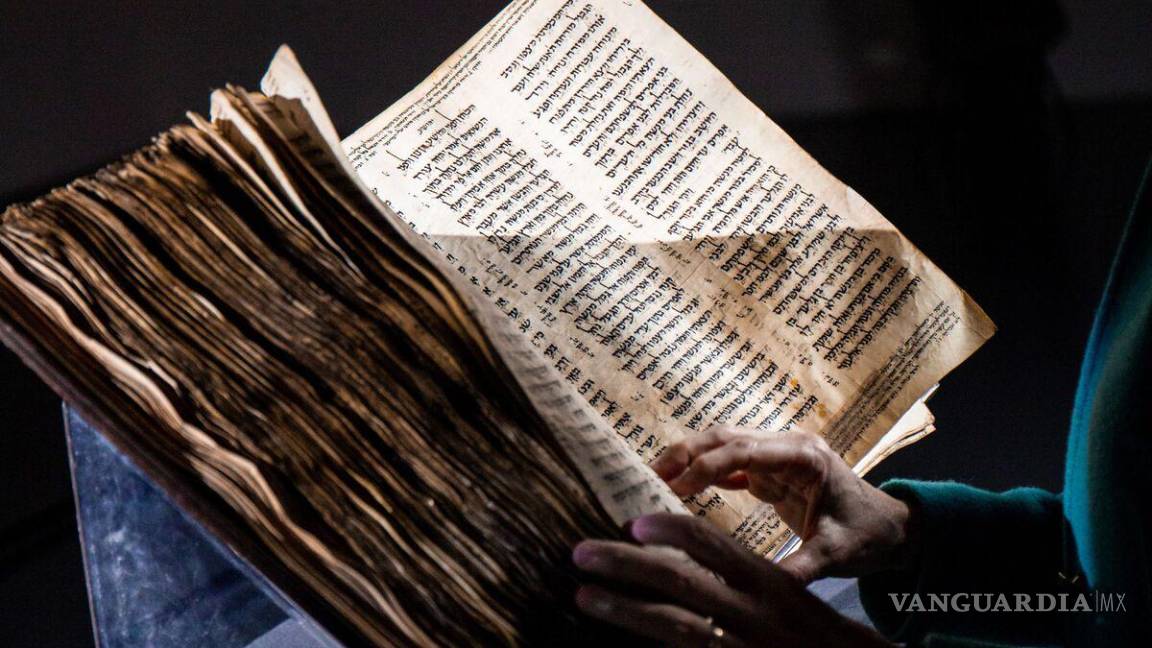 ¿Cuál el libro más caro de la historia?, superó los 30 mdd pagados por apuntes de Da Vinci