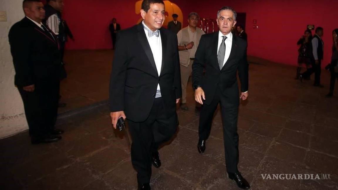 $!La 'crema' de la clase política acudió a lujosa boda de hija de Romero Deschamps