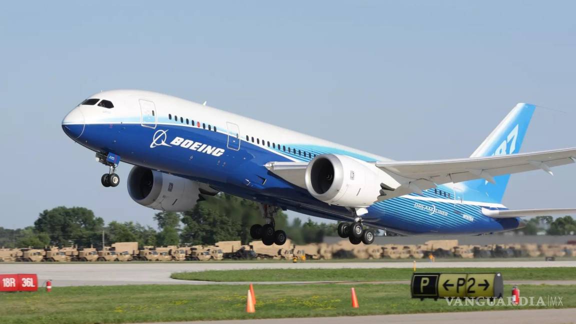 ‘Agarra vuelo’ Boeing y busca mantener la ‘hegemonía’ aérea global