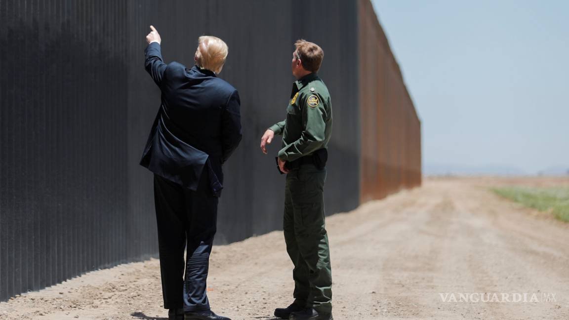 Cuatros años del gobierno de Trump y muro fronterizo no lleva ni 50% del proceso