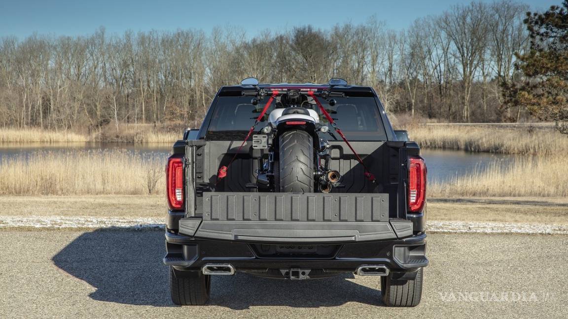 $!GMC CarbonPro, versiones especiales para pickups premium