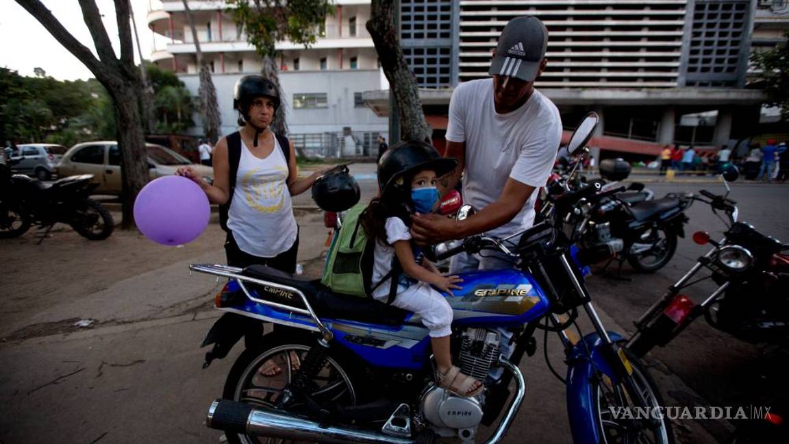 $!Raspón en rodilla genera crisis de salud de niña venezolana