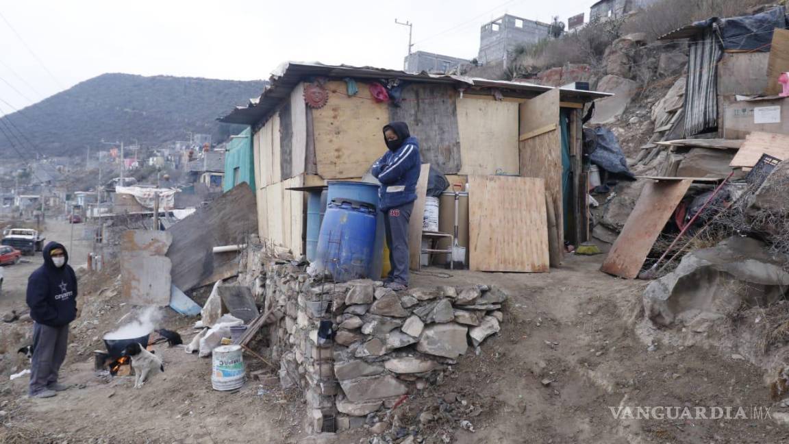 Saltillo: Pasan frente frío cobija sobre cobija en la periferia de la ciudad