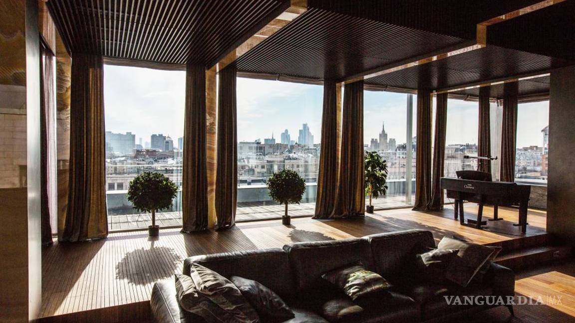 $!Nikas Safrónov, el Salvador Dalí ruso