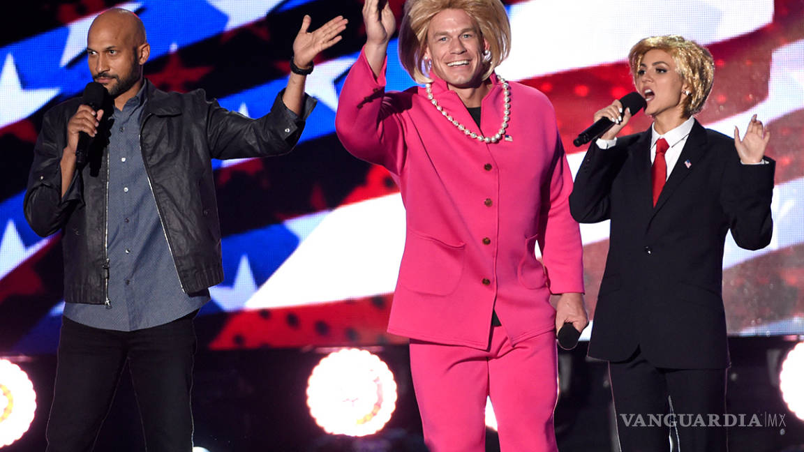Hillary Clinton vence a Trump en los Teen Choice Awards