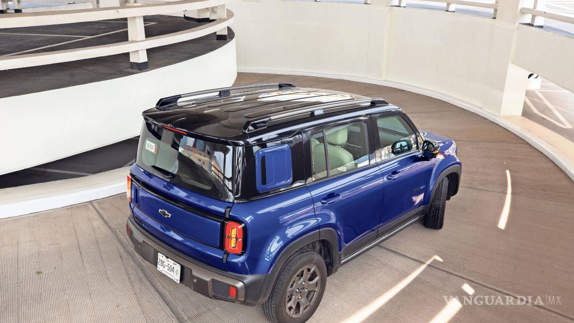 $!Su diseño “boxy” y faros LED dividen su frontal en líneas modernas y limpias.