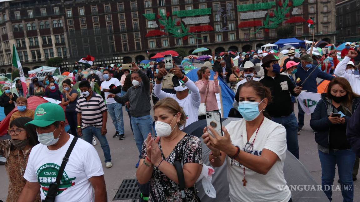 Contingente Anti-AMLO contó 150 mil manifestantes en el Zócalo; autoridades de la CDMX reportan solo 5 mil