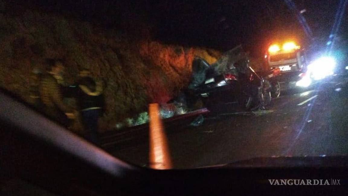 Se registra accidente vehicular en la carretera Monterrey-Saltillo