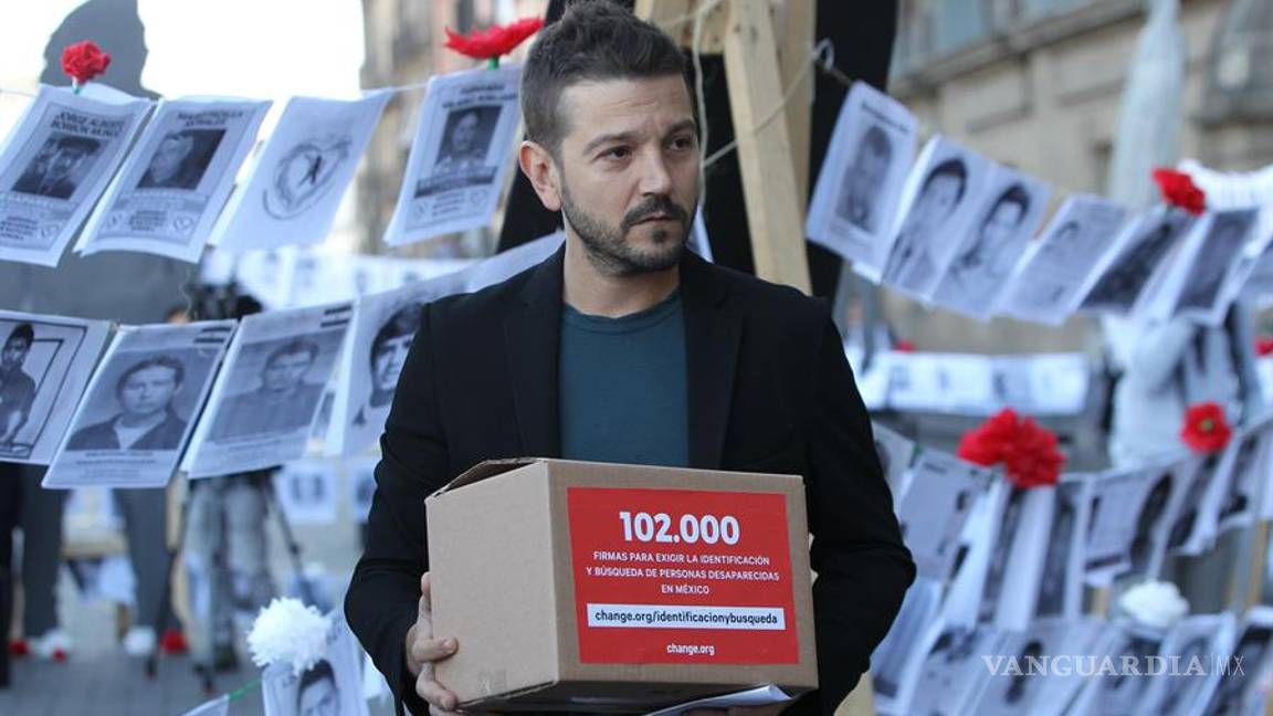 $!Protestan por sus desparecidos frente al Palacio Nacional (fotogalería)