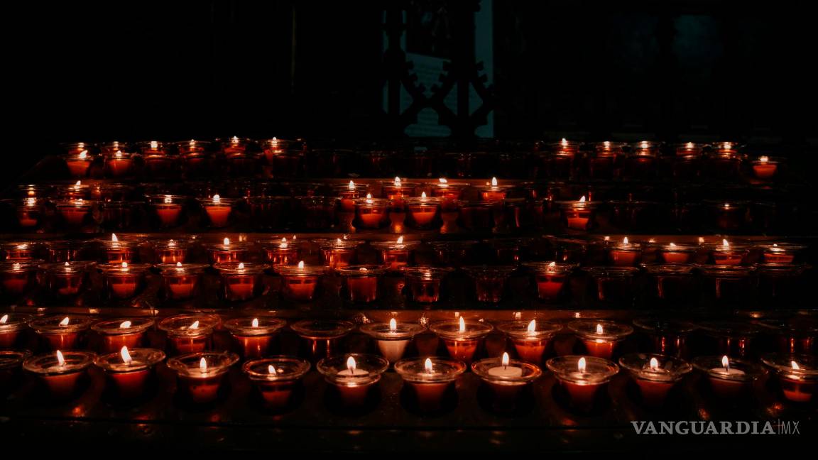 $!De izquierda a derecha, James Caan como Sonny Corleone, Marlon Brando como Don Vito Corleone, Al Pacino como Michael Corleone y John Cazale como Fredo Corleone .