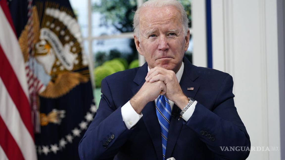 Pide Biden revisar fallo que mantiene ‘Quédate en México’