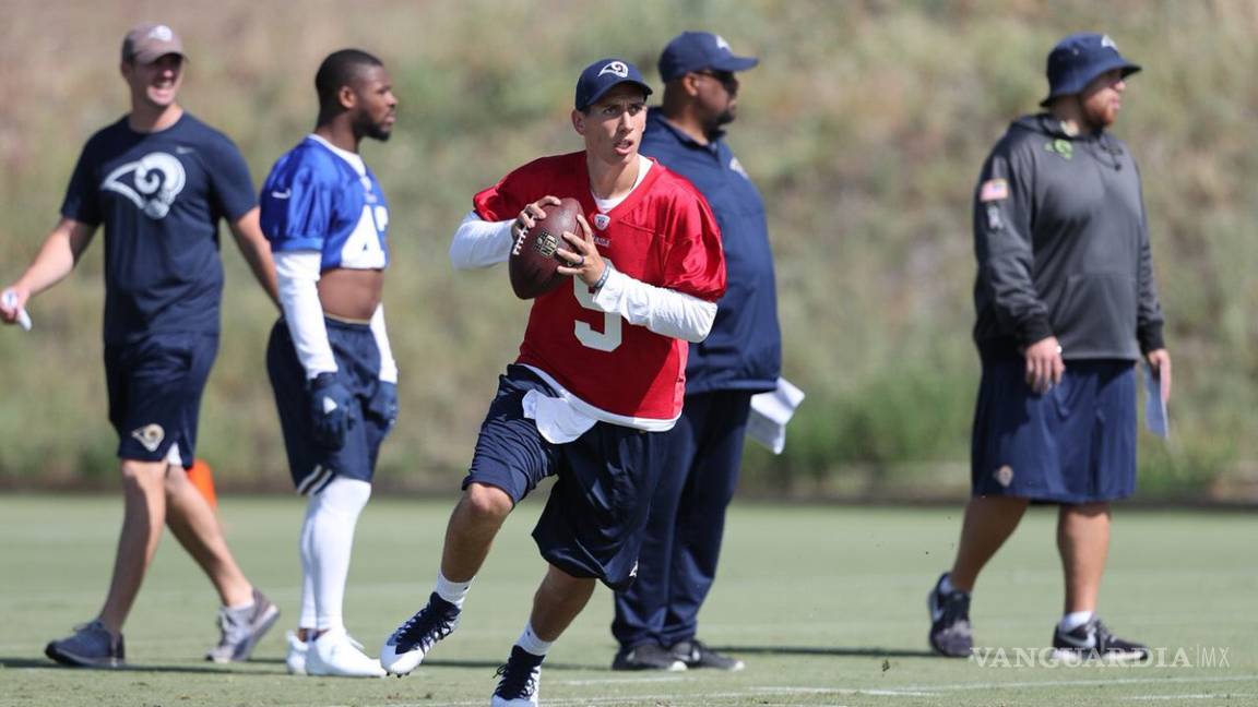 El quarterback mexicano que sorprende a los Rams de Los Ángeles