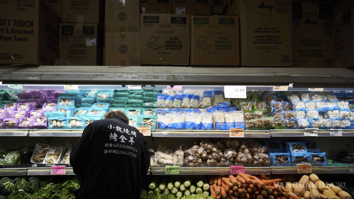 $!El Laboratorio de Presupuesto de Yale calcula que los aranceles de Trump le costarían a una familia estadounidense cerca de 3,800 dólares adicionales este año