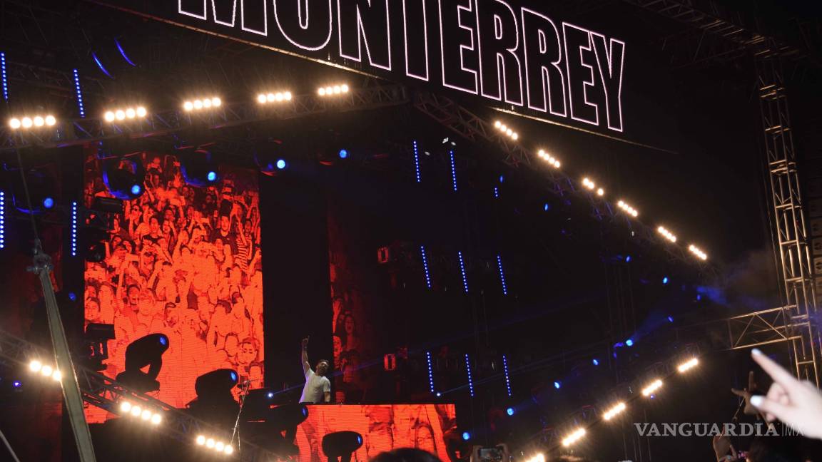 $!David Guetta hace vibrar a miles de fanáticos en Monterrey