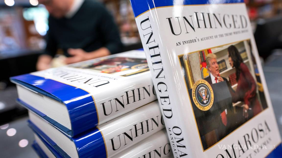 $!Trump llama "perra" a su ex asistente Omarosa, que hoy publica su libro