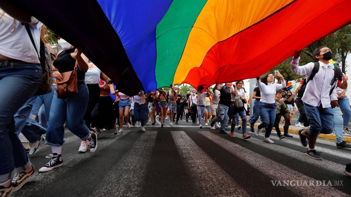 Avances y retos de la comunidad LGBT en México
