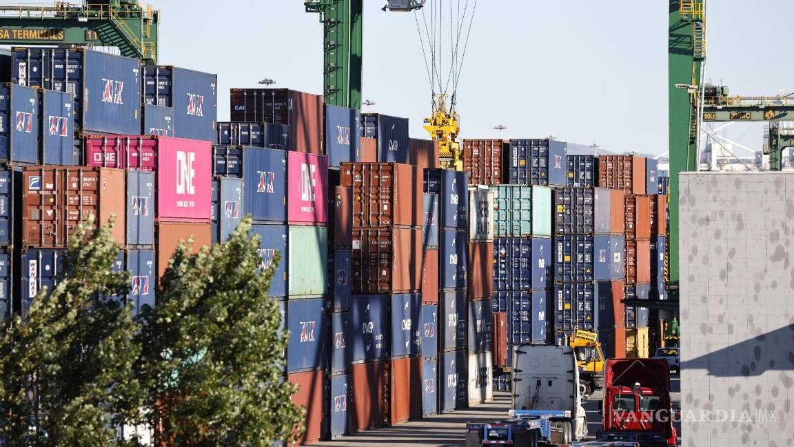 $!El presidente de Estados Unidos amenaza a Canadá y México con la imposición de aranceles a las exportaciones | Foto: EFE