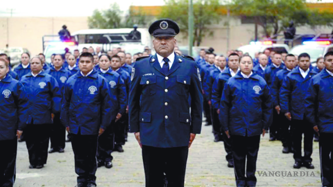 Tiene Saltillo 75 nuevos policías; suman mil 142 efectivos