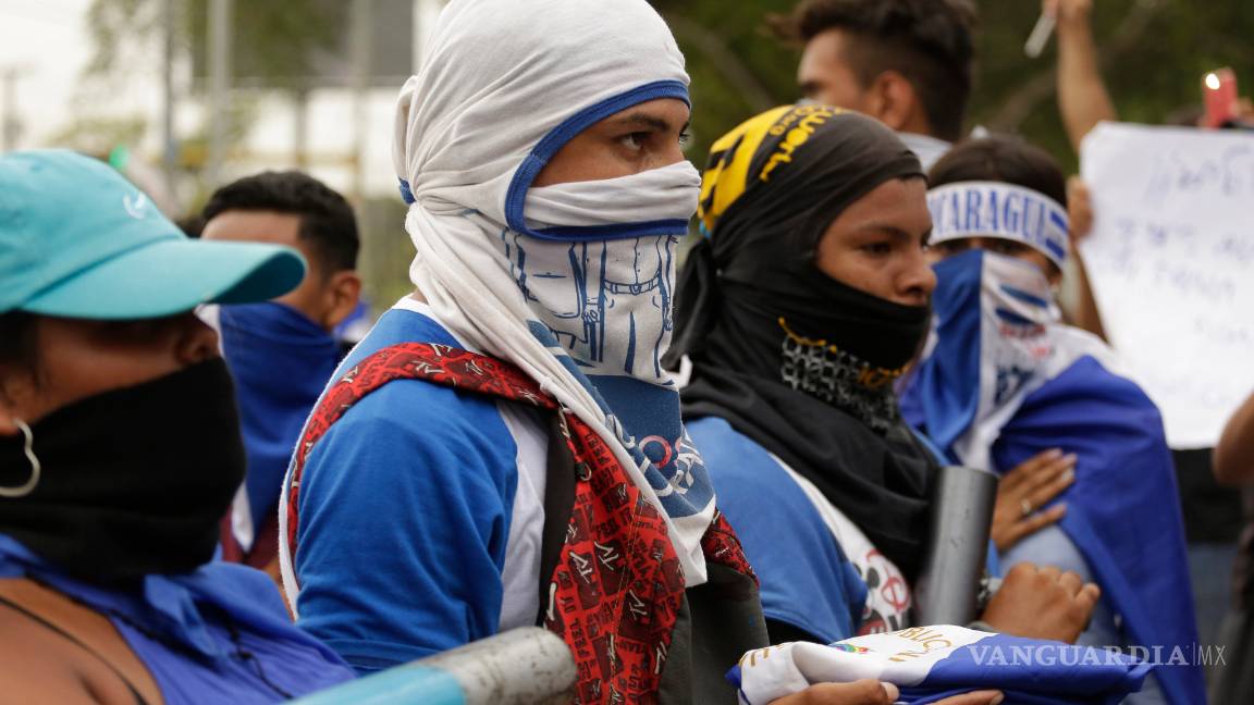 $!Miles de jóvenes marchan en Nicaragua, piden "que se vaya Ortega"