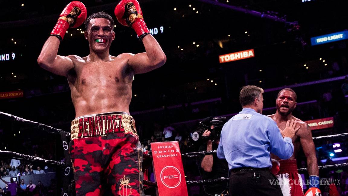 $!David Benavidez (izquierda) otro de los posibles rivales de Canelo en 2022. EFE/EPA/Etienne Laurent