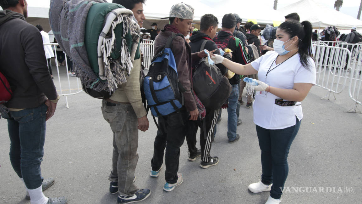 Secretaría de Salud realizó chequeos a migrantes en Saltillo