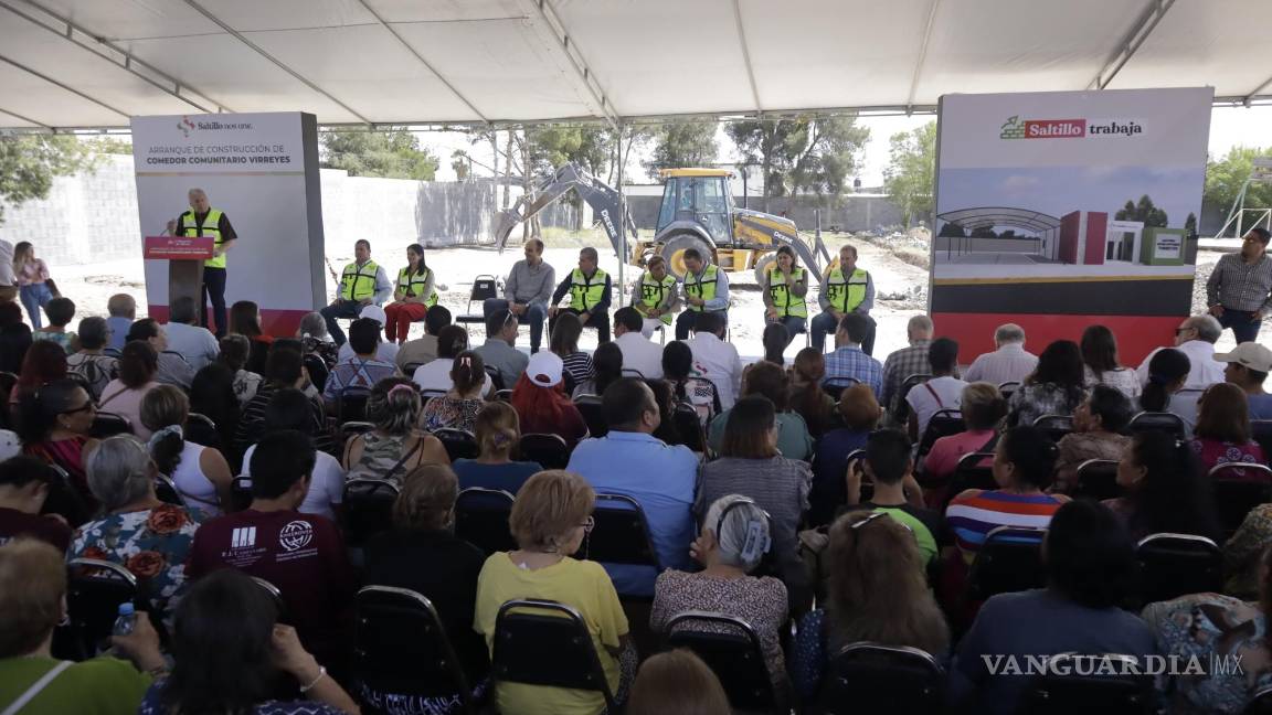 $!Los vecinos de la colonia Virreyes Obrera agradecieron a las autoridades la inversión millonaria.
