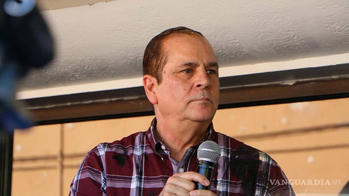 $!Se acerca a Coahuila otra multitud: Nueva caravana migrante avanza sobre la carretera 57