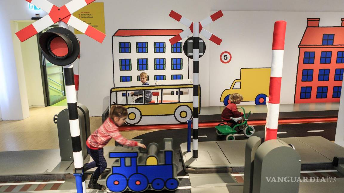 $!Niños jugando en el Nijntje Museum, en Utrecht.