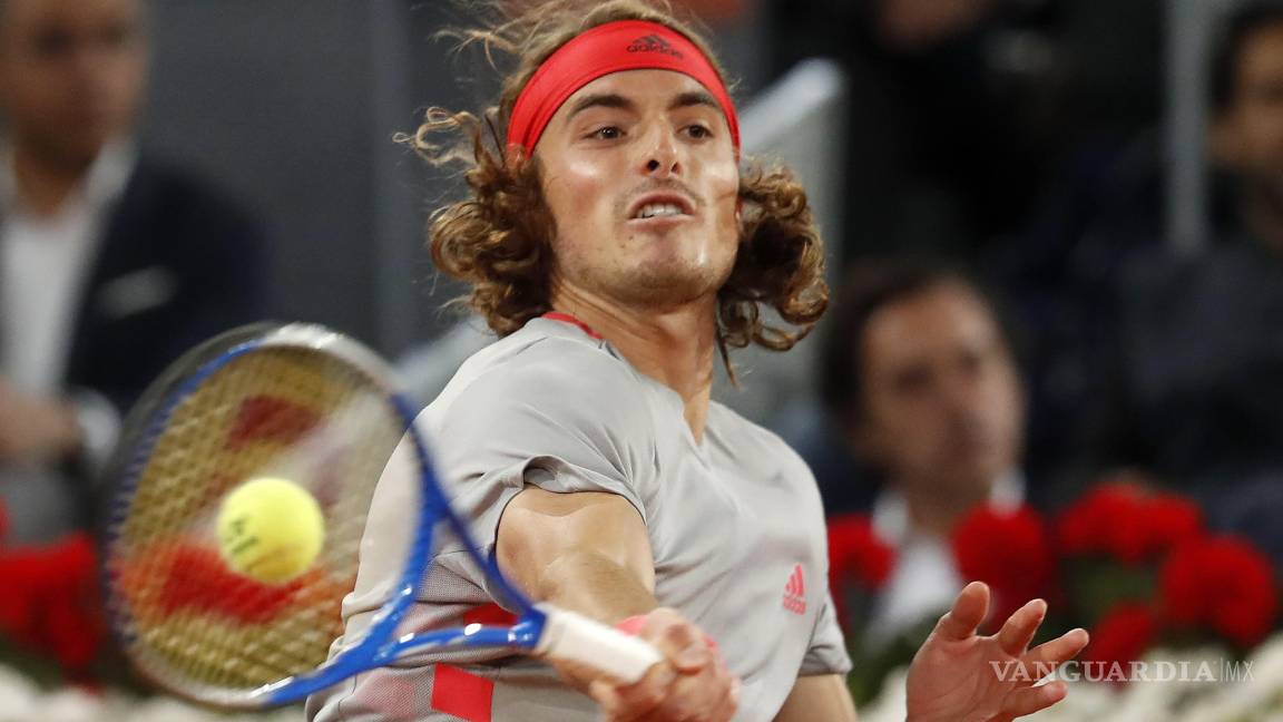 $!Stefanos Tsitsipas le dice adiós a Rafael Nadal del Mutua Madrid Open