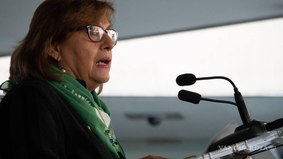 Senadora de Morena que defendió a Salemerón, felicita al Gobierno por “conciencia feminista”