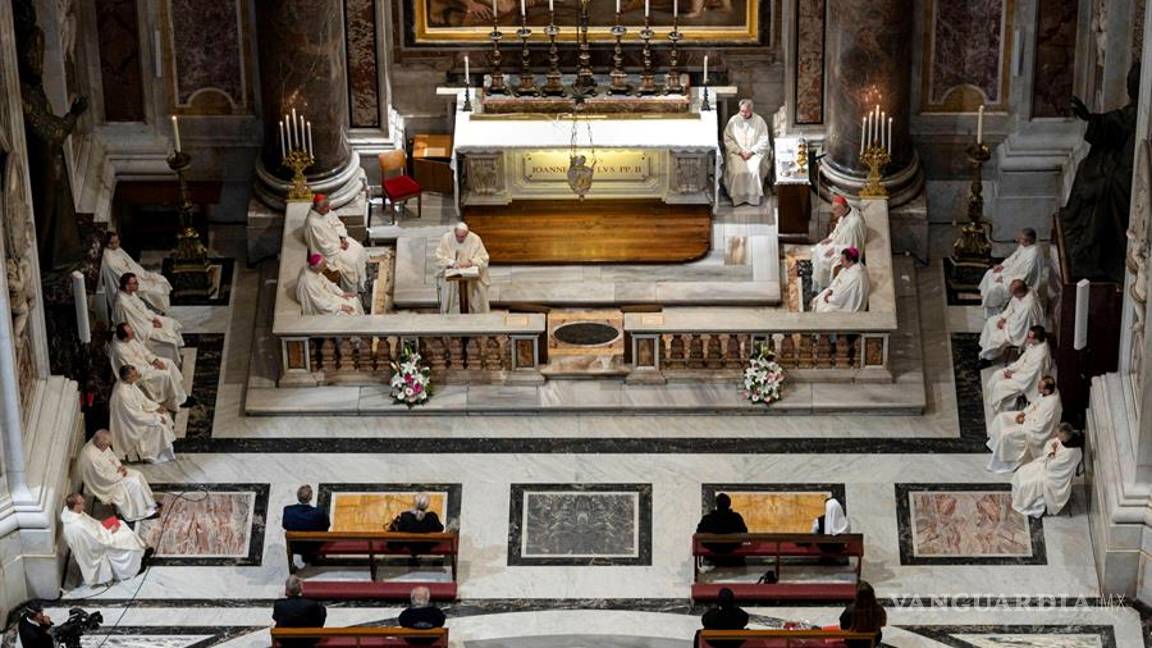 $!Así celebran el centenario del nacimiento de Juan Pablo II en tiempos del coronavirus (fotos)