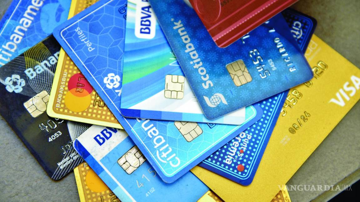 Los mexicanos no dejan de solicitar tarjeta de crédito