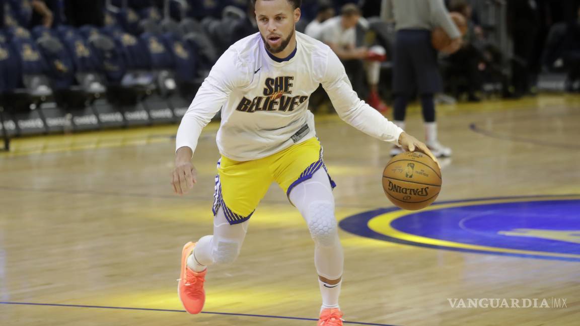 Stephen Curry finalmente volverá a jugar para enfrentar a los campeones de la NBA