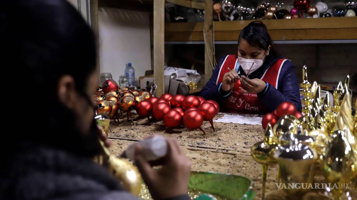 Esferas de Chignahuapan, tradición y belleza mexicana que decora la Navidad en el mundo