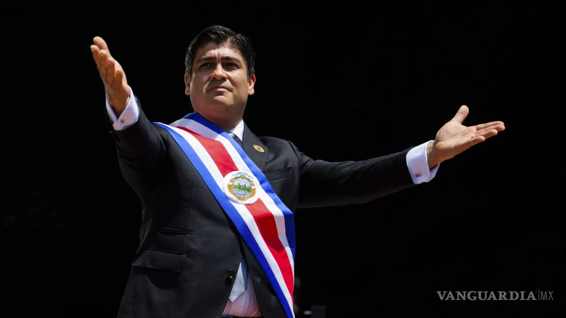 Costa Rica estrena presidente, Carlos Alvarado el más joven de América Latina