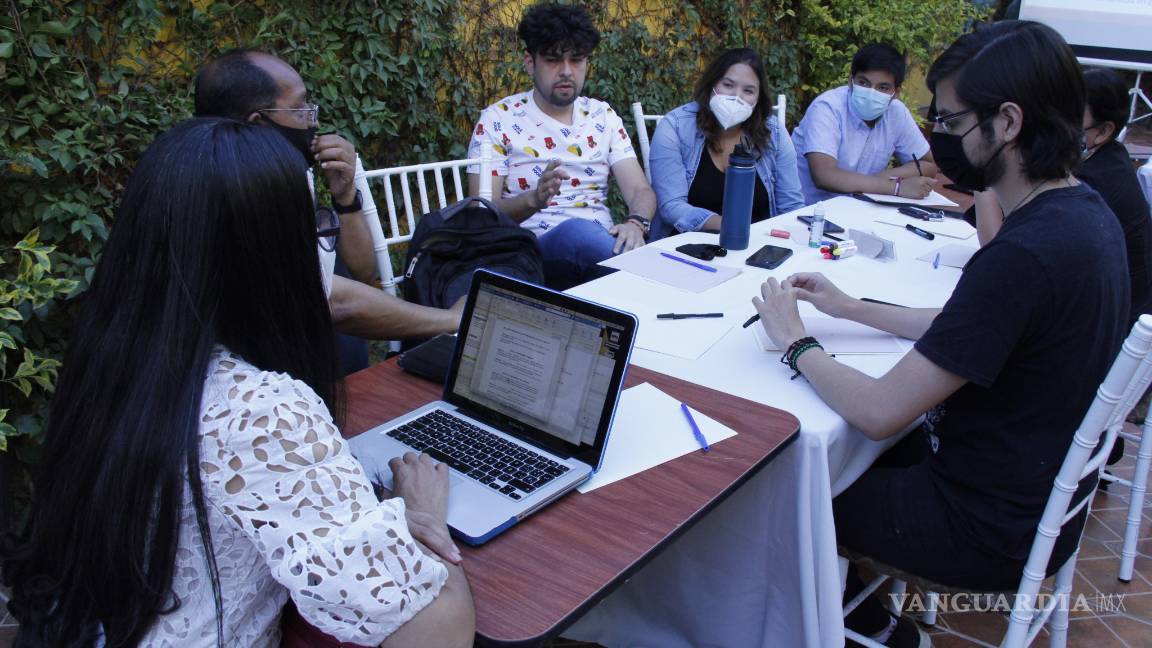 $!Se reúne Morena con artistas de Saltillo: Proponen cambios en cultura para el candidato a alcalde