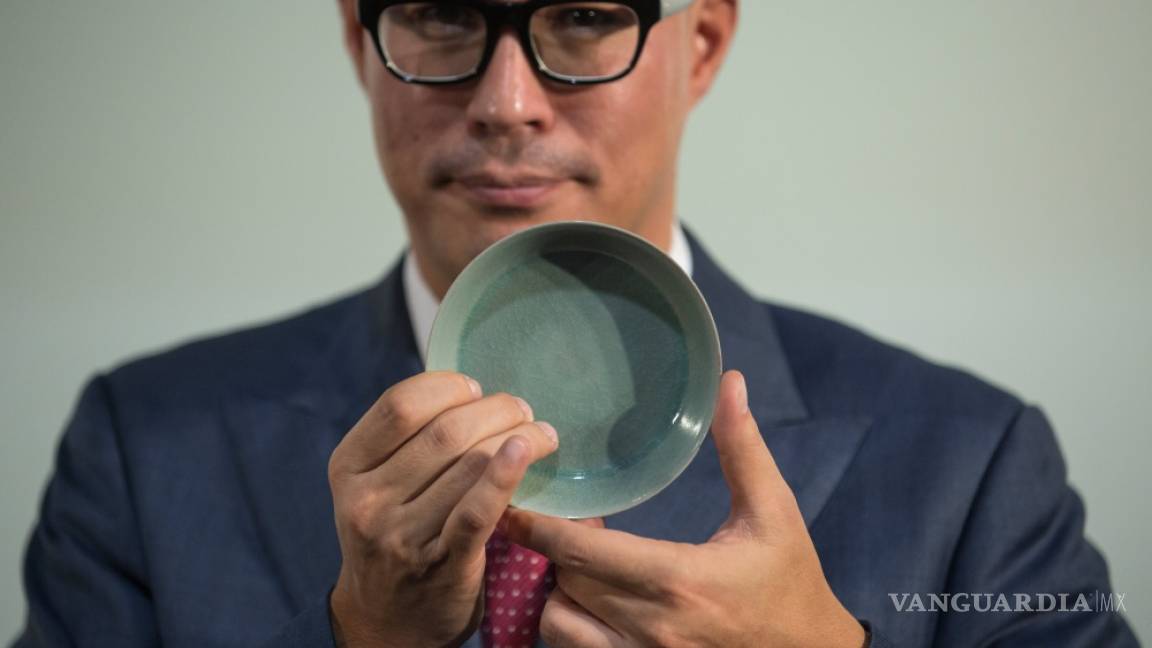 Porcelana china bate récords en Hong Kong