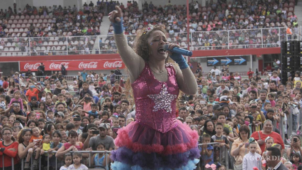 $!Tatiana, la reina de los niños estrenó disco en Saltillo