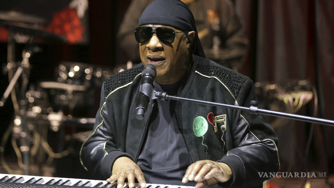 Stevie Wonder anuncia que le harán un trasplante de riñón