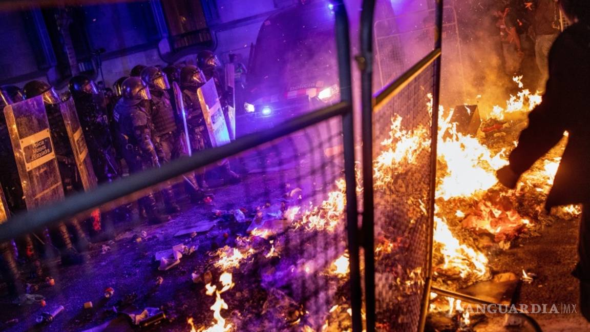 $!Reprime la policía en Barcelona manifestación independentista
