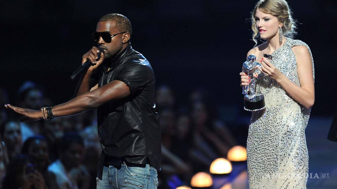 Kanye West interrumpe discurso de boda