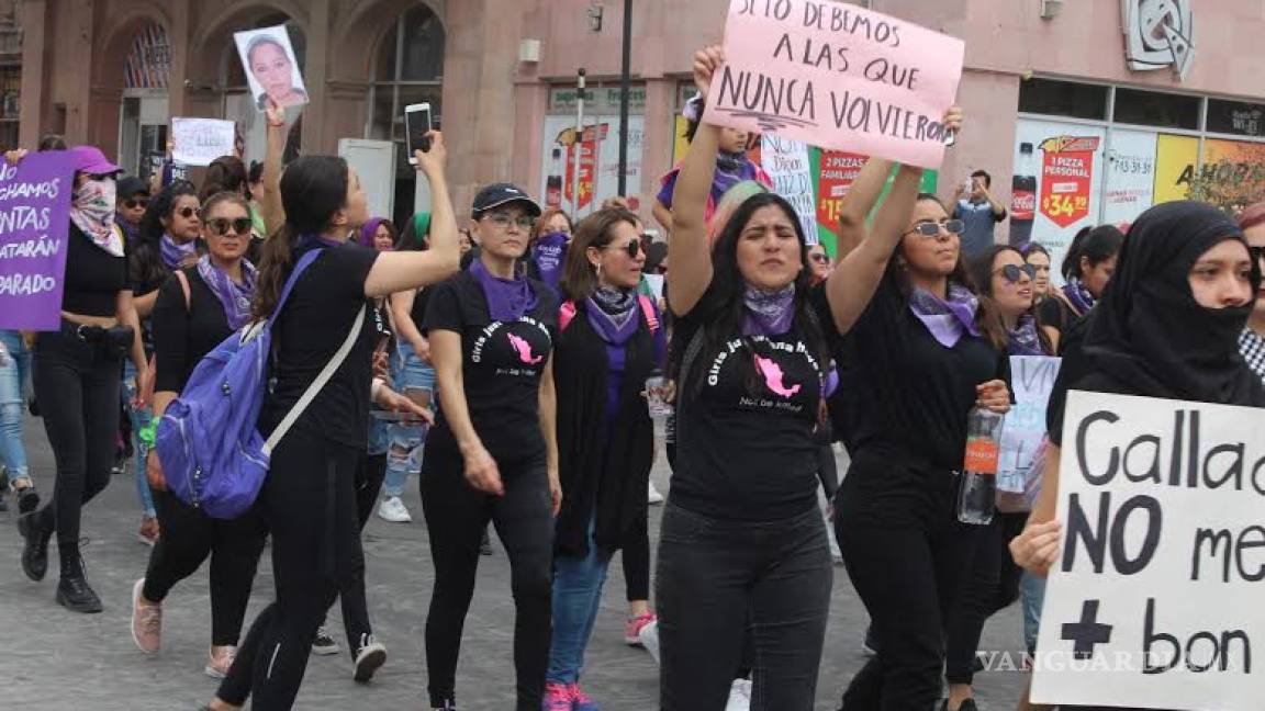 Mujeres toman las calles de La Laguna en el Día Internacional de la Mujer