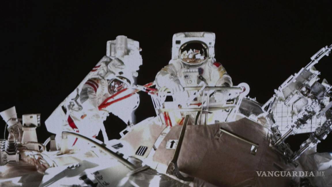 $!Wang Yaping se convirtió en la primera mujer china en realizar una caminata espacial como parte de una misión de seis meses a la estación espacial del país. AP/Guo Zhongzheng/Xinhua