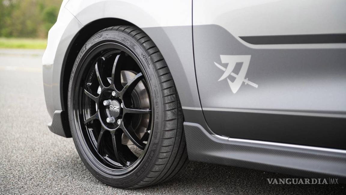 $!Suzuki Swift Sport Katana 2020, inspirado en la mítica moto, con carrocería ancha y estilo agresivo