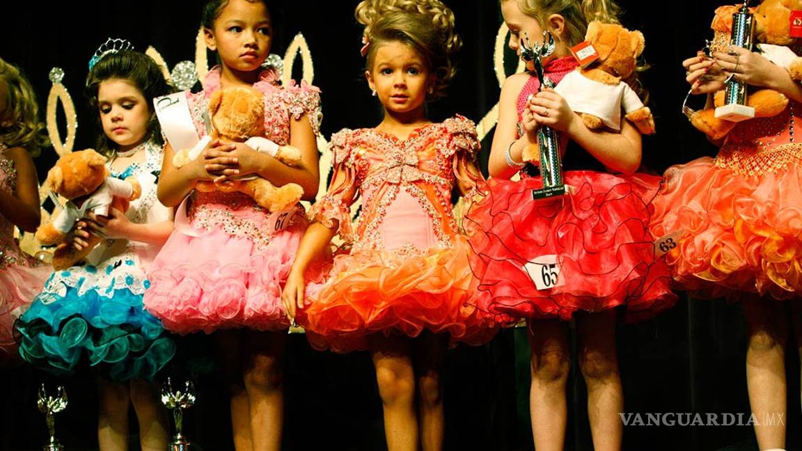 $!La hipersexualización de las niñas: ¿Qué les estamos enseñando sobre lo que significa ser mujer?