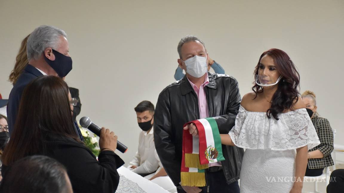 Se casan 150 parejas en bodas comunitarias 2021 de DIF Torreón