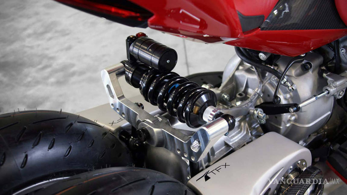 $!Lazareth LM 847, bestial motocicleta con alma Maserati