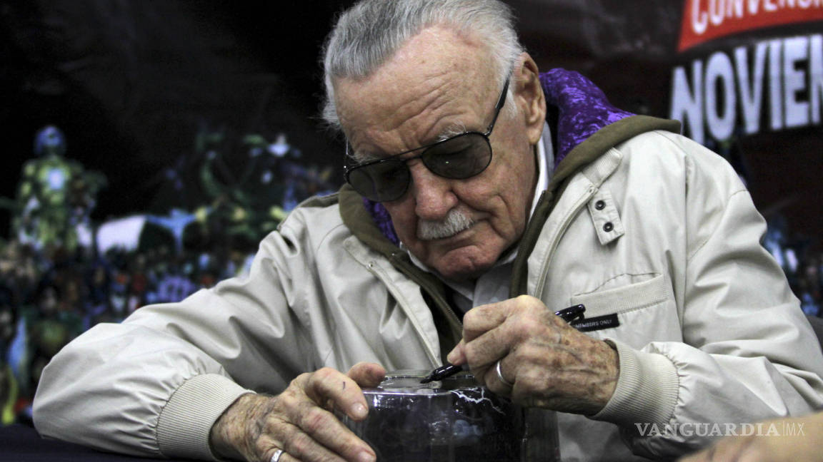 Stan Lee, a sus 95 años, es acusado de acoso sexual